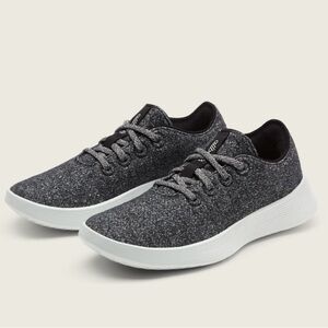 Allbirds Dark Gray Wool Sneakers Women’s size 9
